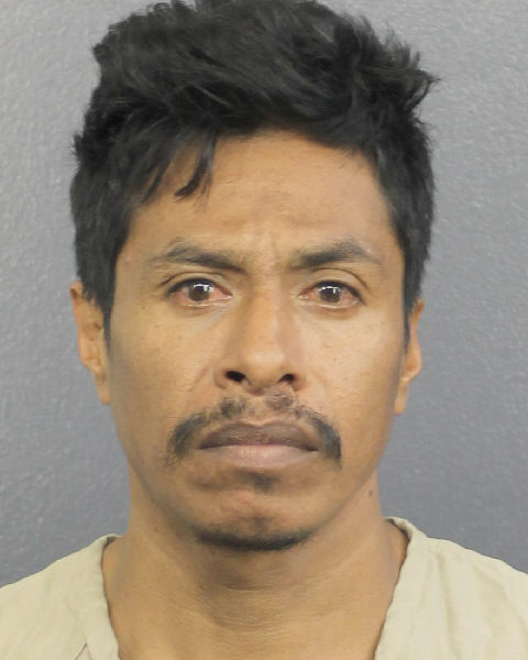  JOSE CESAR VARGAS MERIDE fotografia del sheriff oficial del condado de Broward