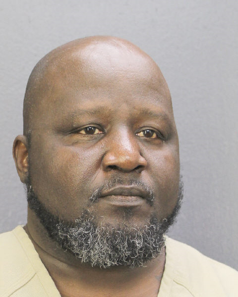  OMAYA OWENS fotografia del sheriff oficial del condado de Broward