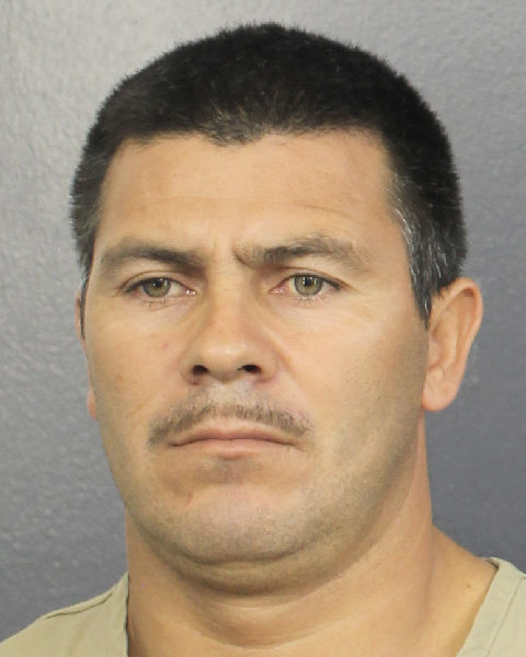  HUMBERTO REYES-BOHORQUEZ fotografia del sheriff oficial del condado de Broward