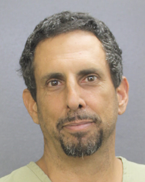 Leslie Kiss fotografia del sheriff oficial del condado de Broward