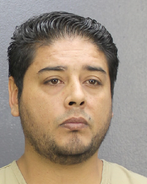 Cristhian Gomezmoreno fotografia del sheriff oficial del condado de Broward