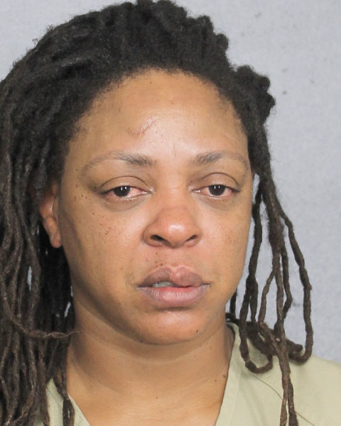 Kalifia Jaball fotografia del sheriff oficial del condado de Broward Kalifia Jaball fotografia del sheriff oficial del condado de Broward