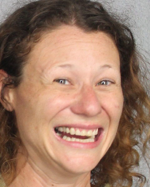 Allison Warner fotografia del sheriff oficial del condado de Broward