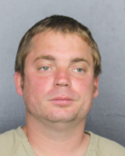 Travis Holtman fotografia del sheriff oficial del condado de Broward