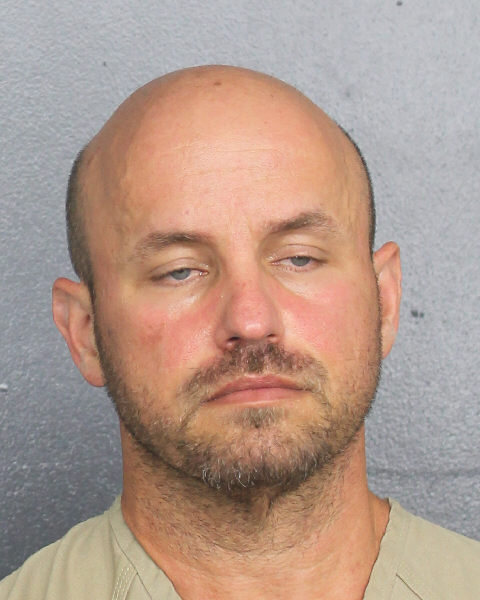 Roberto Leigh Photos, Records, Info / South Florida People / Broward County Florida Public Records Results