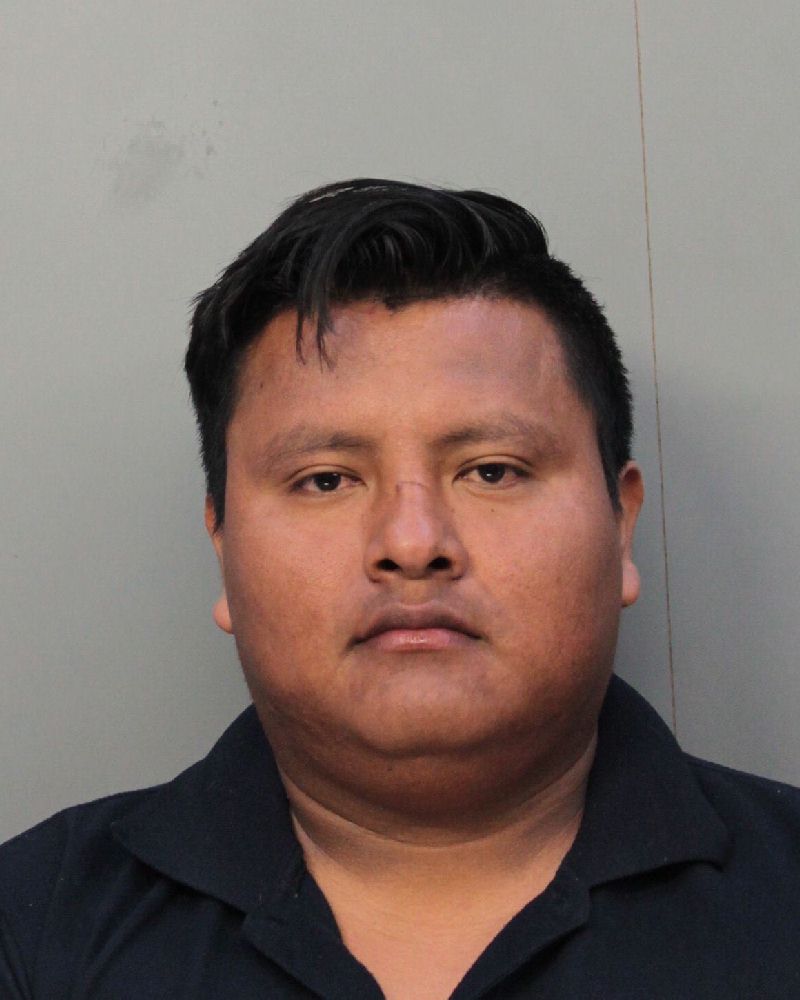 Sergio Gomezmendez fotografia del sheriff oficial del condado de Broward