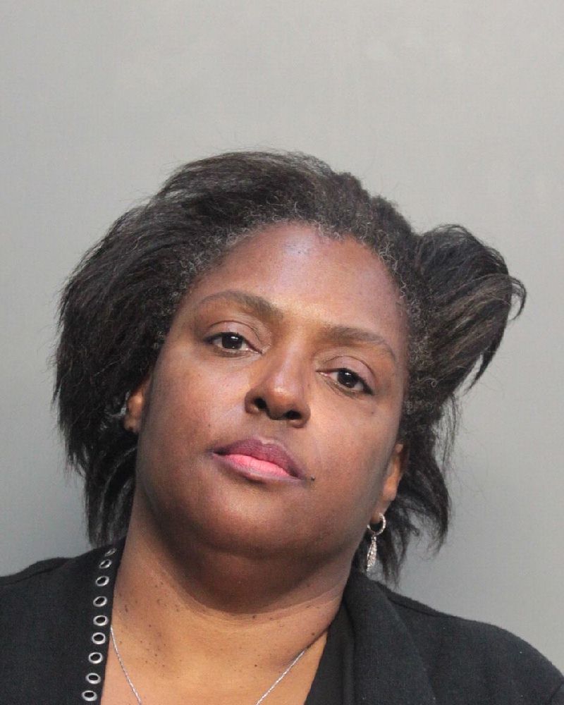 Karen Floyd fotografia del sheriff oficial del condado de Broward