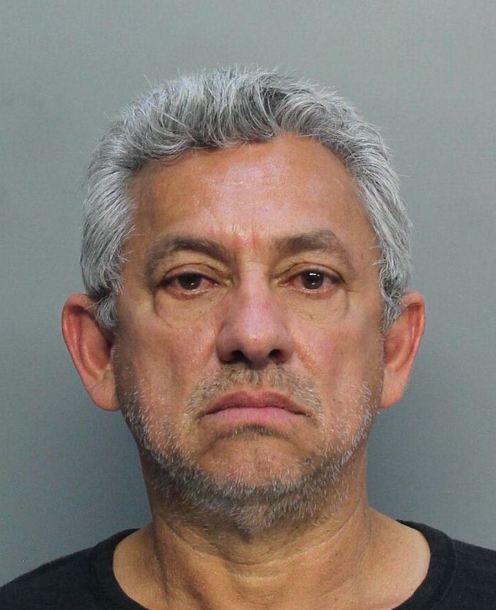 Reimer Flores fotografia del sheriff oficial del condado de Broward