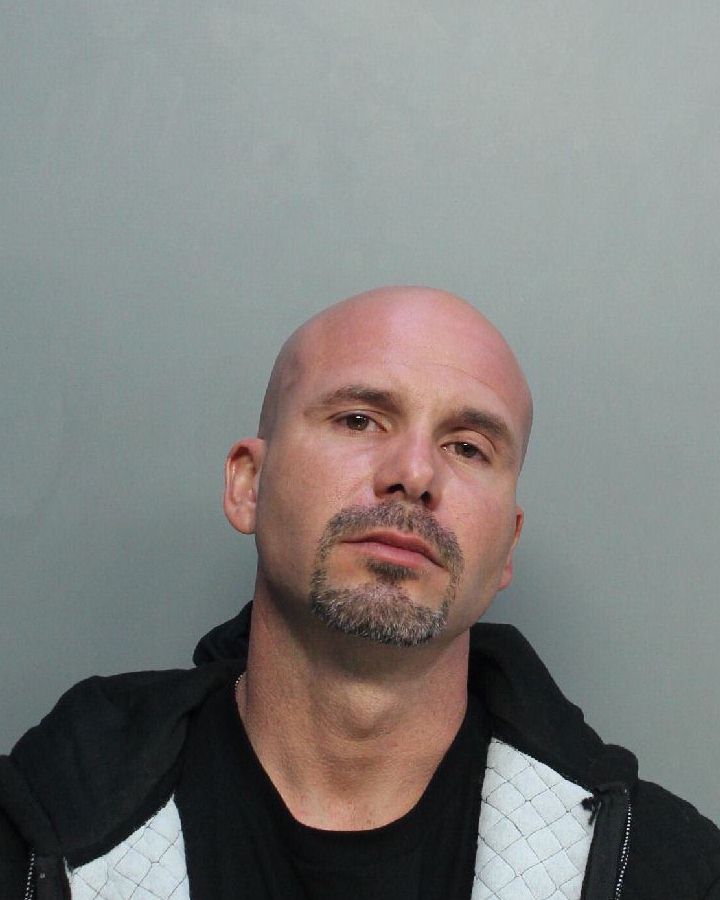 Christopher Esponseda fotografia del sheriff oficial del condado de Broward