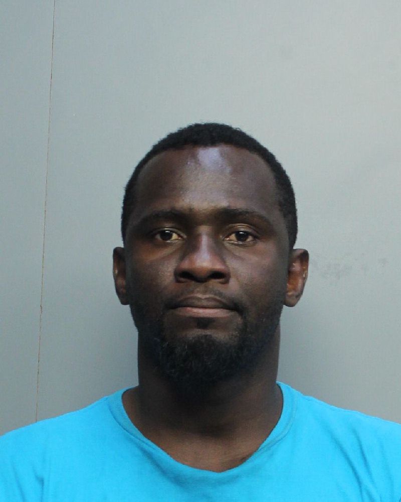 Frerot Joassaint fotografia del sheriff oficial del condado de Broward