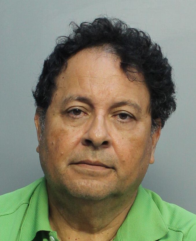 Sergio Floresabad fotografia del sheriff oficial del condado de Broward