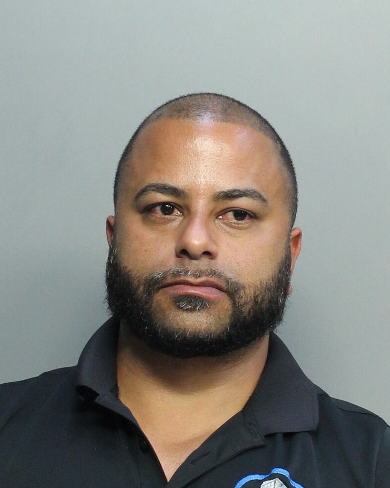 Francisco Cruz-Jimenez fotografia del sheriff oficial del condado de Broward