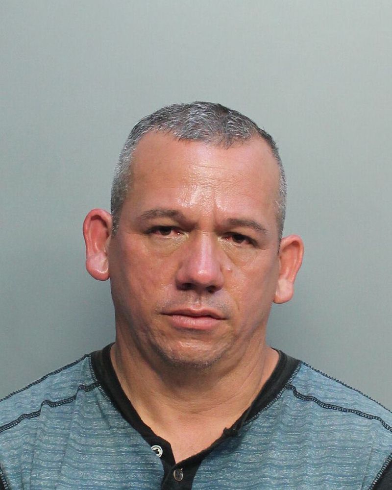 Carlos Perez fotografia del sheriff oficial del condado de Broward