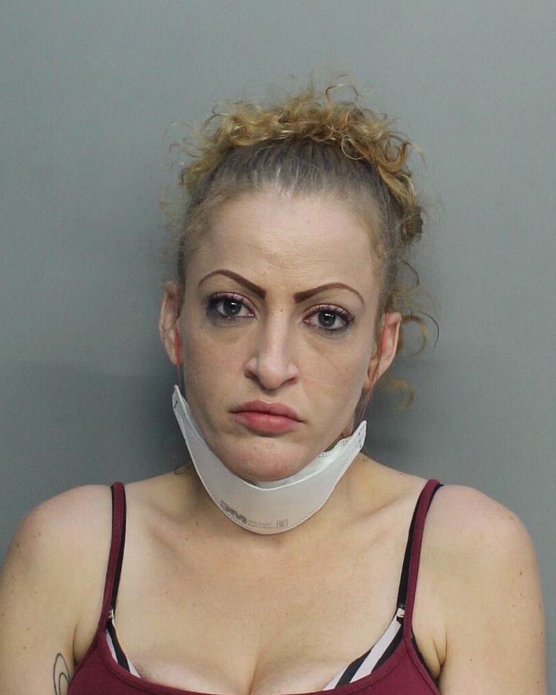 Megan Dean fotografia del sheriff oficial del condado de Broward