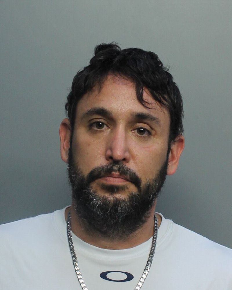 Jason Puig fotografia del sheriff oficial del condado de Broward