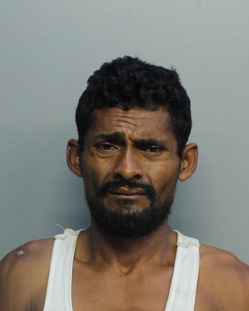 Santos Albarado-Nunez fotografia del sheriff oficial del condado de Broward