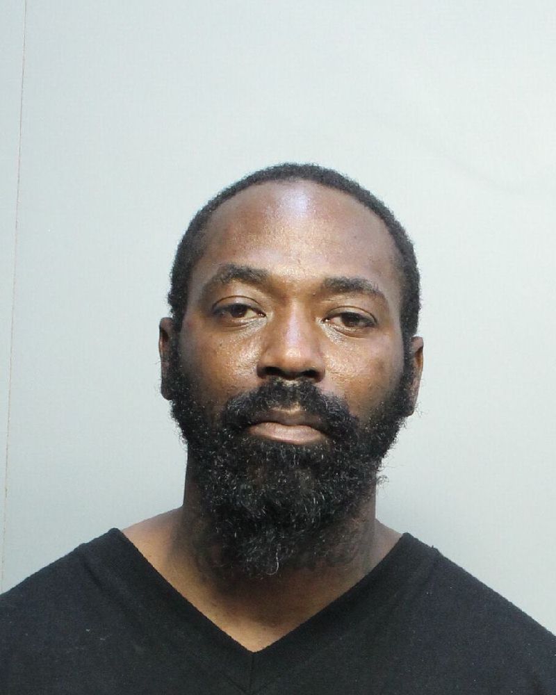 Corinthil Roberts fotografia del sheriff oficial del condado de Broward