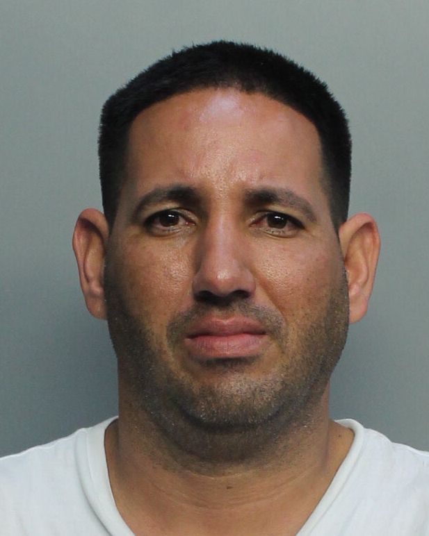 Yoel Torres fotografia del sheriff oficial del condado de Broward