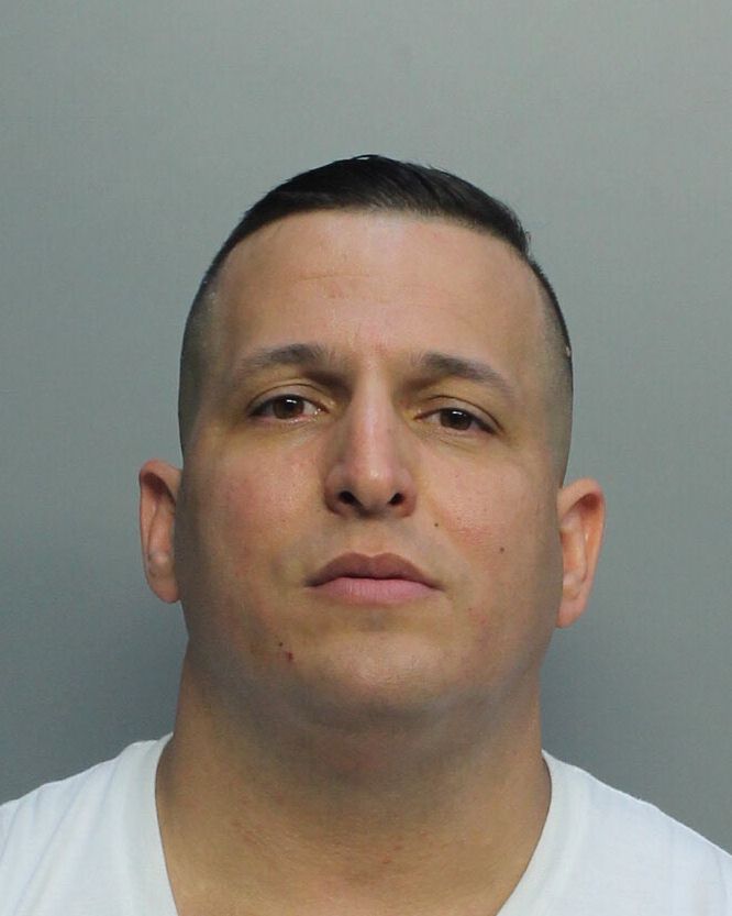 Roberto Arias fotografia del sheriff oficial del condado de Broward