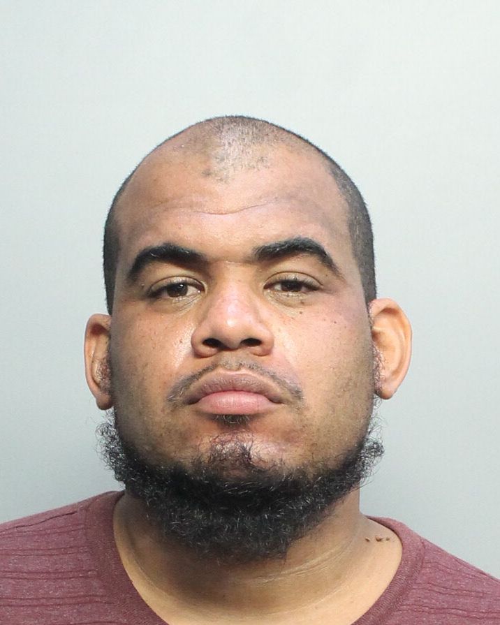 Pedro Hernandez fotografia del sheriff oficial del condado de Broward